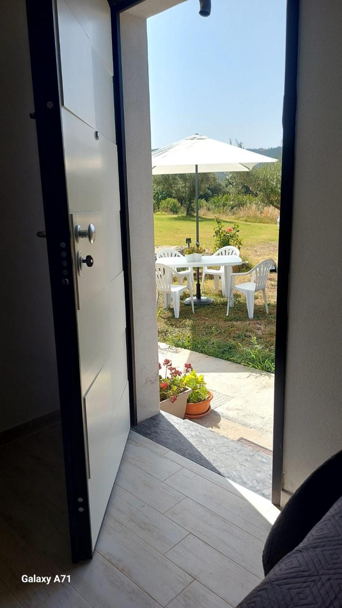 B&B Sensorial Experience Villamassargia Екстериор снимка